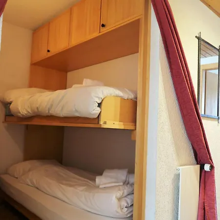 Lake-placid Apartman *